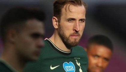 开云官方app-又输一场决赛再度面临抉择：凯恩还应坚守热刺吗？