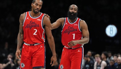 赛事比分-欢迎来到NBA时刻？桑德斯：训练营首日 卡登率队15分钟赢替补30+